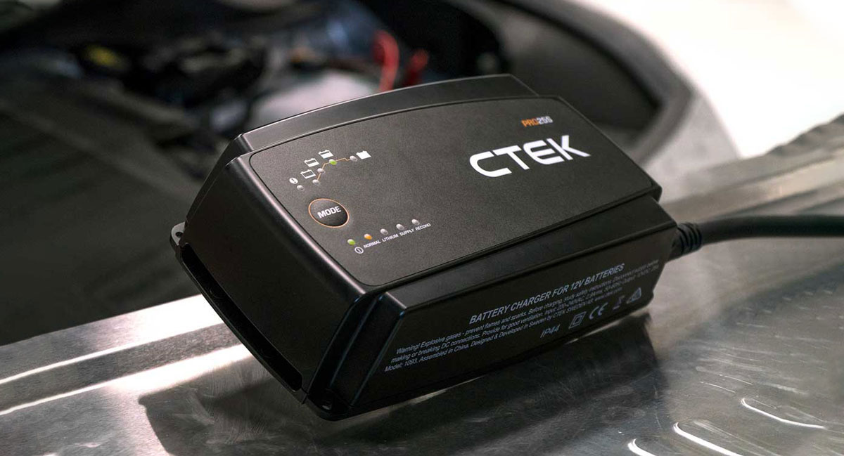 CTEK Pro25S Charge et entretien